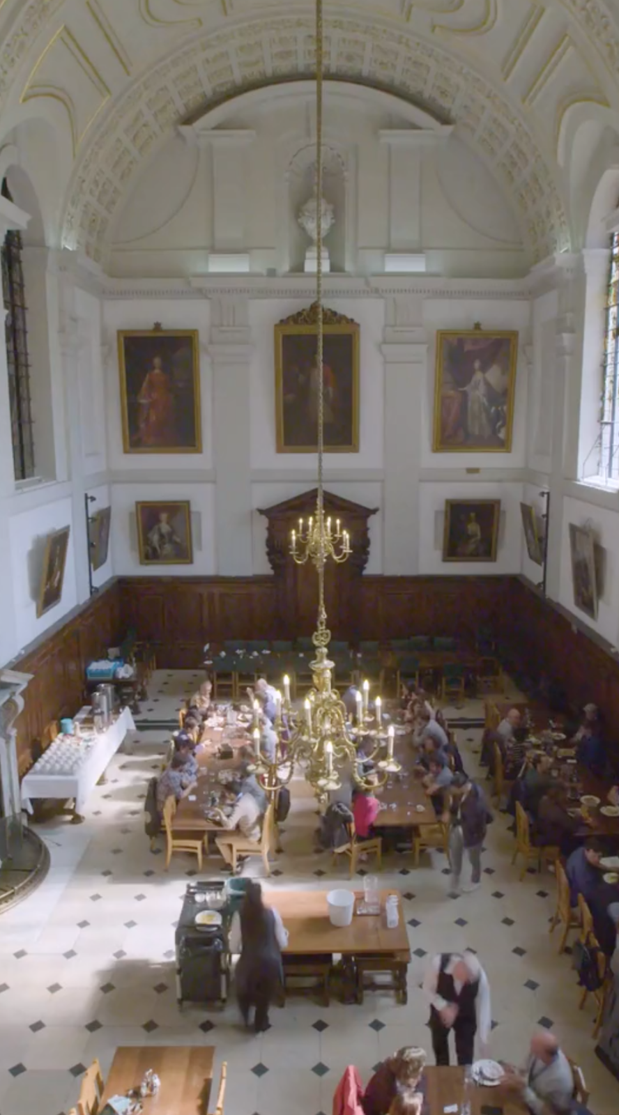 Video Queen's Website Dining Hall - The Queen's College, Oxford