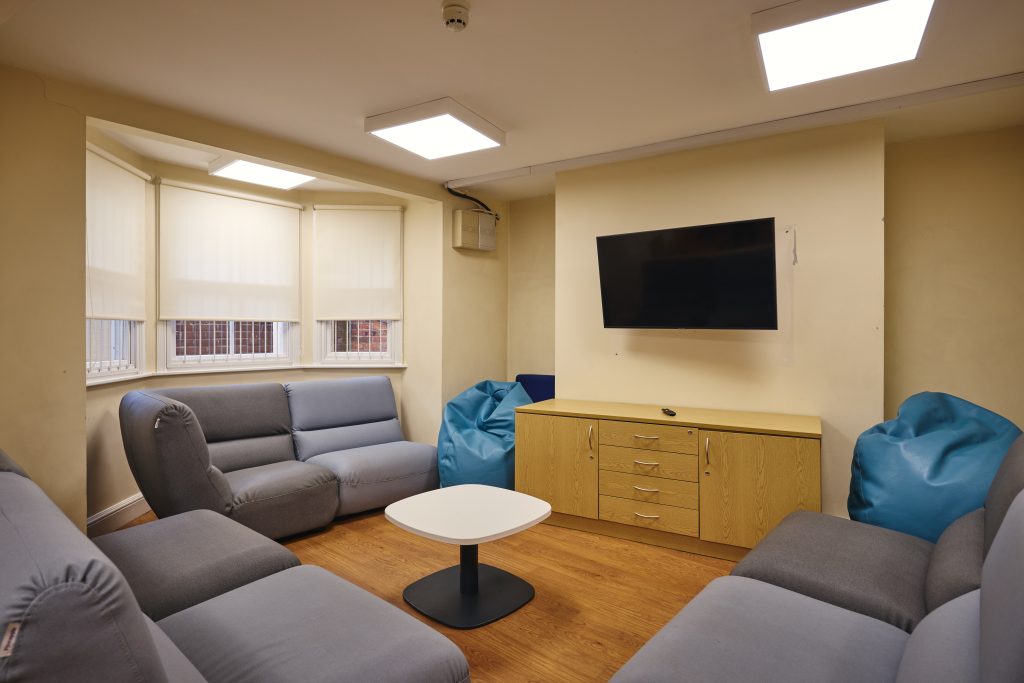 Cardo Common Room